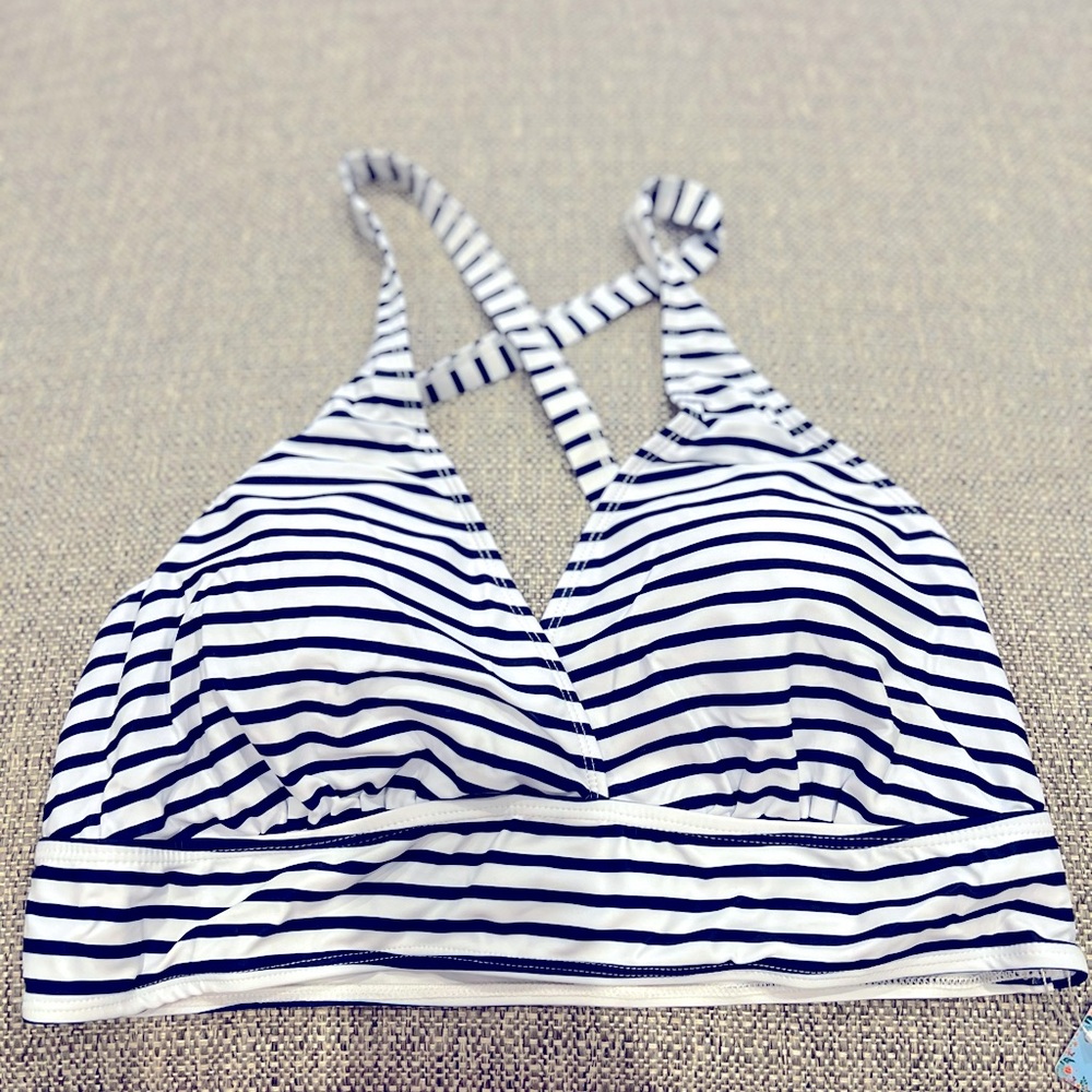 BNWT white/navy blue stripe 18W bikini top